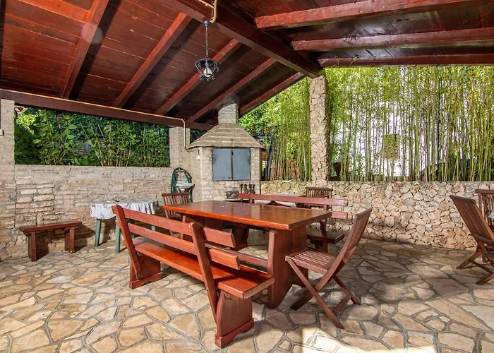 Pjescana Uvala 7349a Διαμέρισμα *