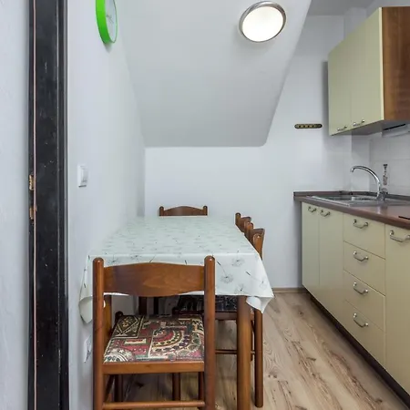 Pjescana Uvala 7349a